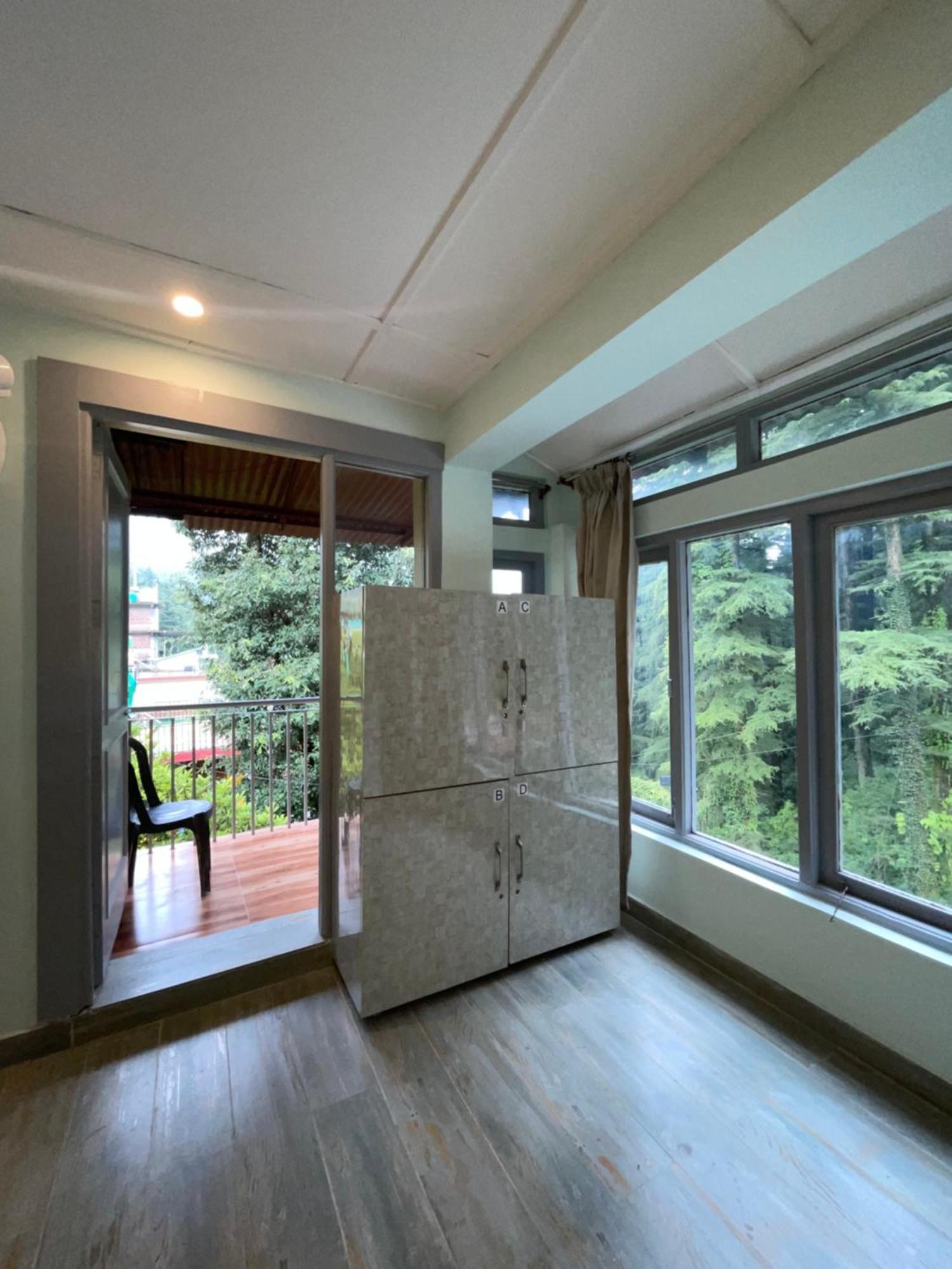 Eevolve Dharamkot - An Eco Hostel McLeod Ganj Exteriér fotografie